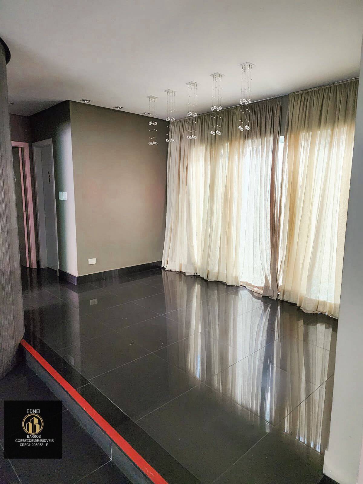 Casa à venda e aluguel com 3 quartos, 500m² - Foto 9