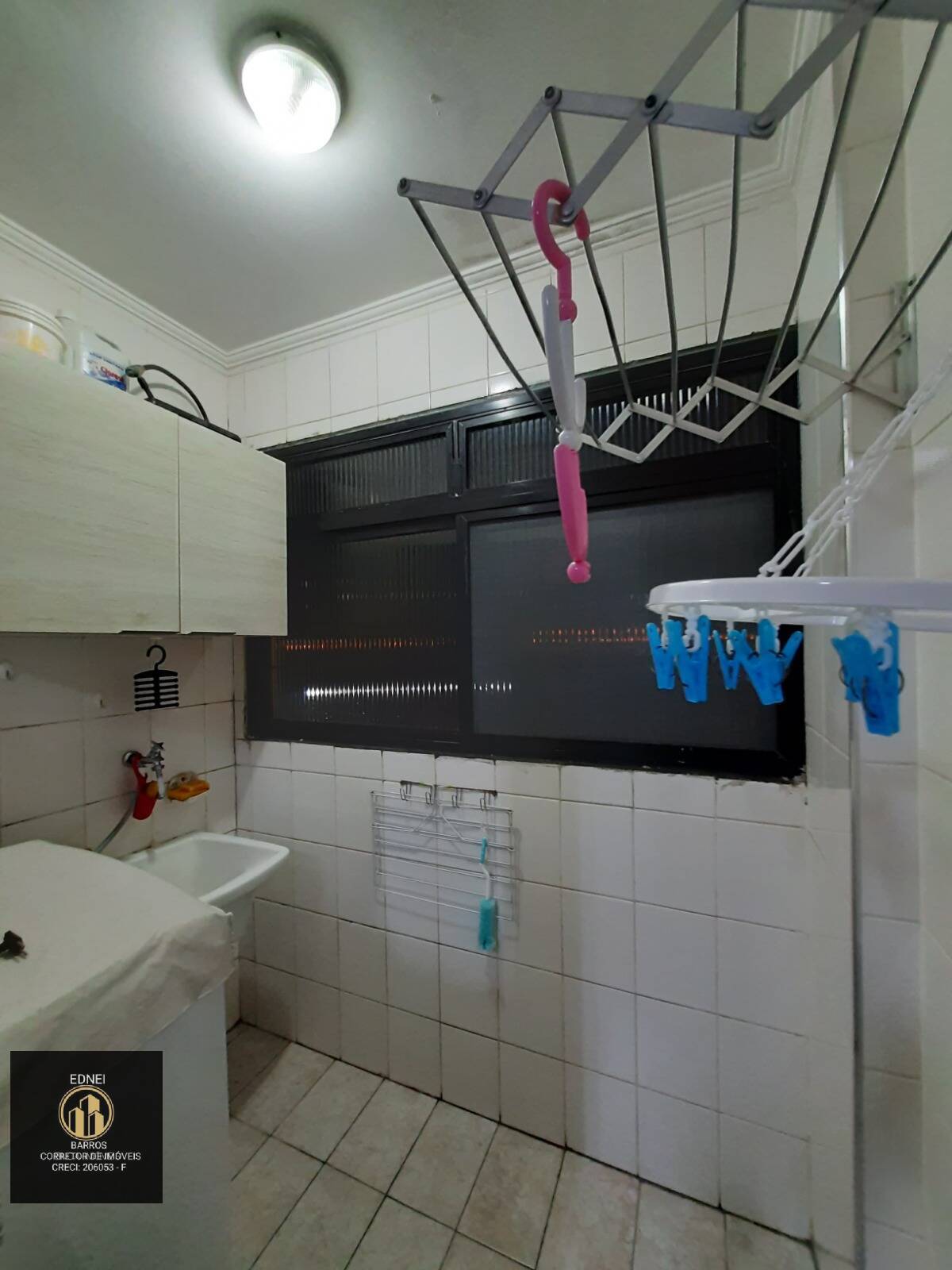 Apartamento à venda com 1 quarto, 54m² - Foto 9