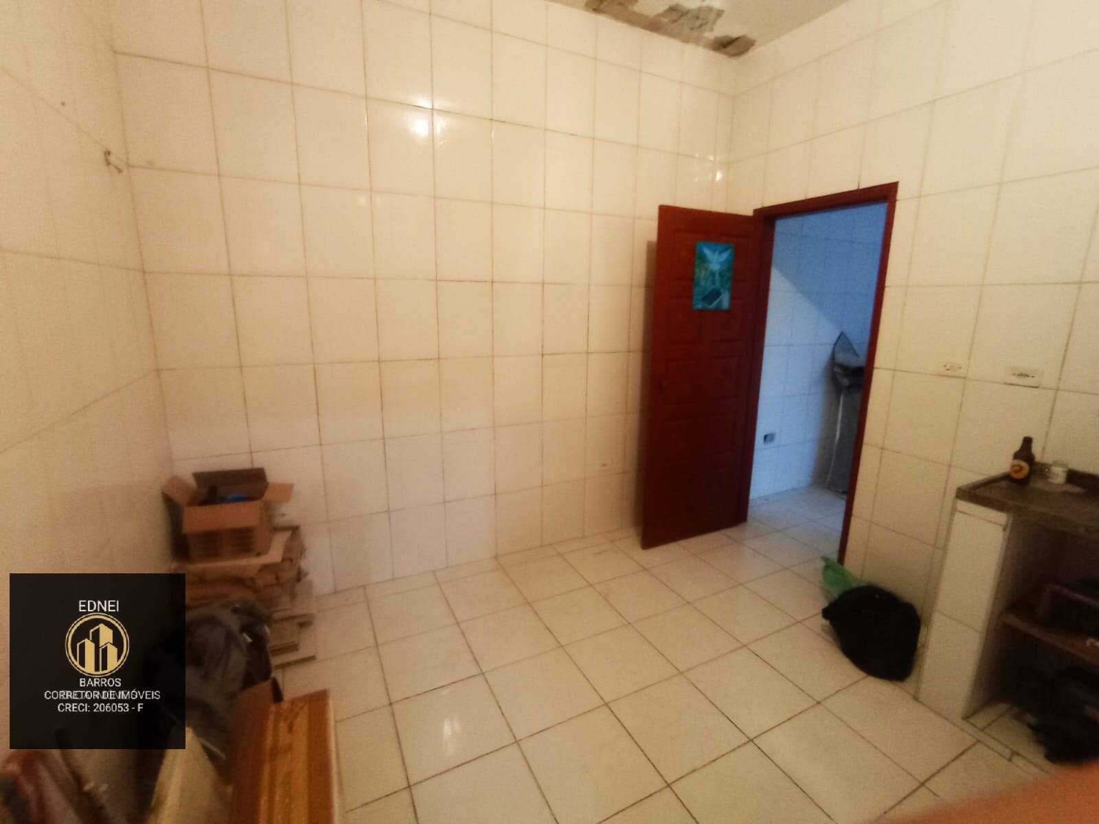 Casa à venda com 4 quartos, 124m² - Foto 15